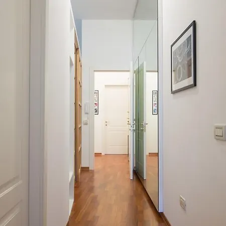 Apartamento Triestevillas Ghetto Avantgarde 150